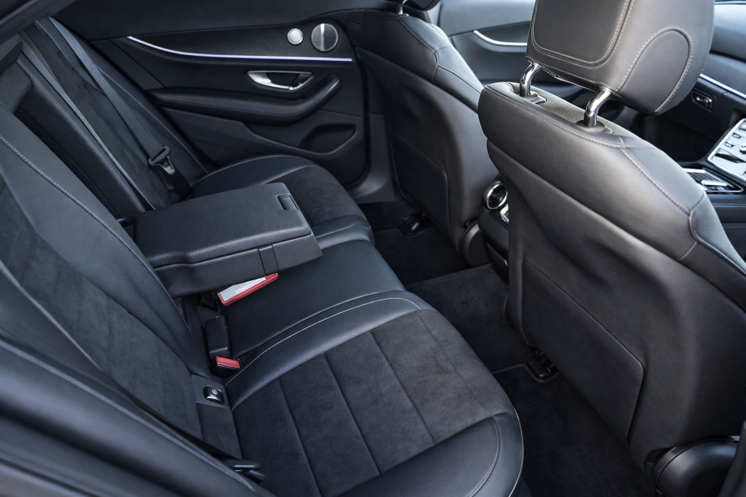 Mercedes-Benz E Class interior 2
