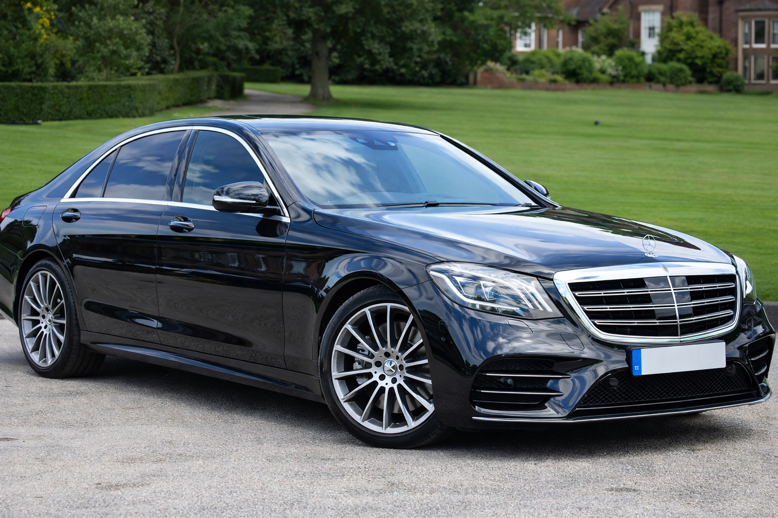 Mercedes-Benz S Class LWB (Long Wheel Base) exterior